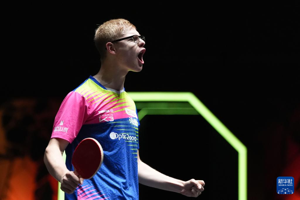 归化球员的 归化球员的